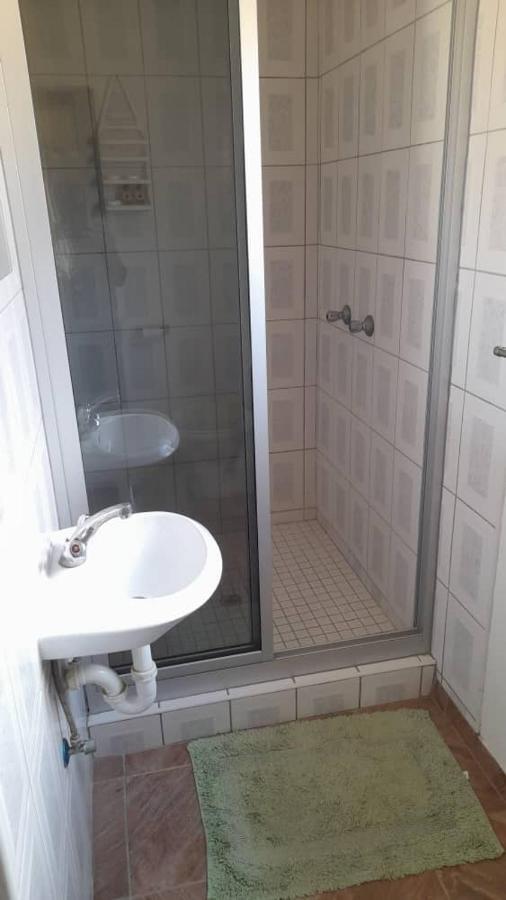 Ombo Rest Camp Hotel Okahandja Room photo