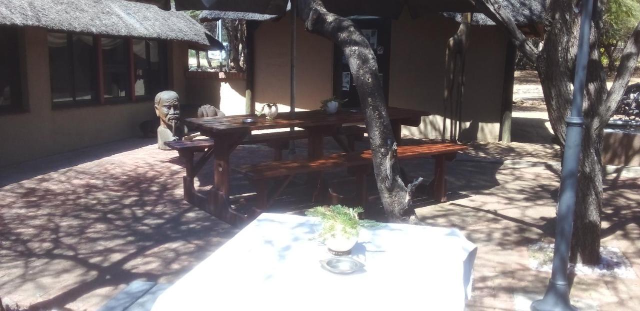 Ombo Rest Camp Hotel Okahandja Exterior photo